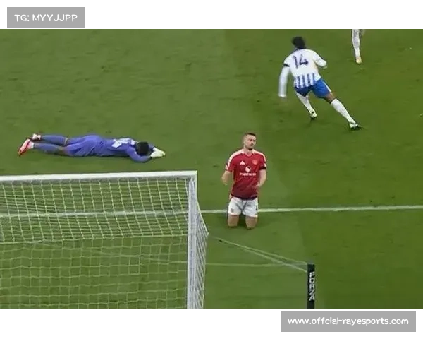 曼联夏窗计划出售奥纳纳，提拔外租门将维特克进入一线队